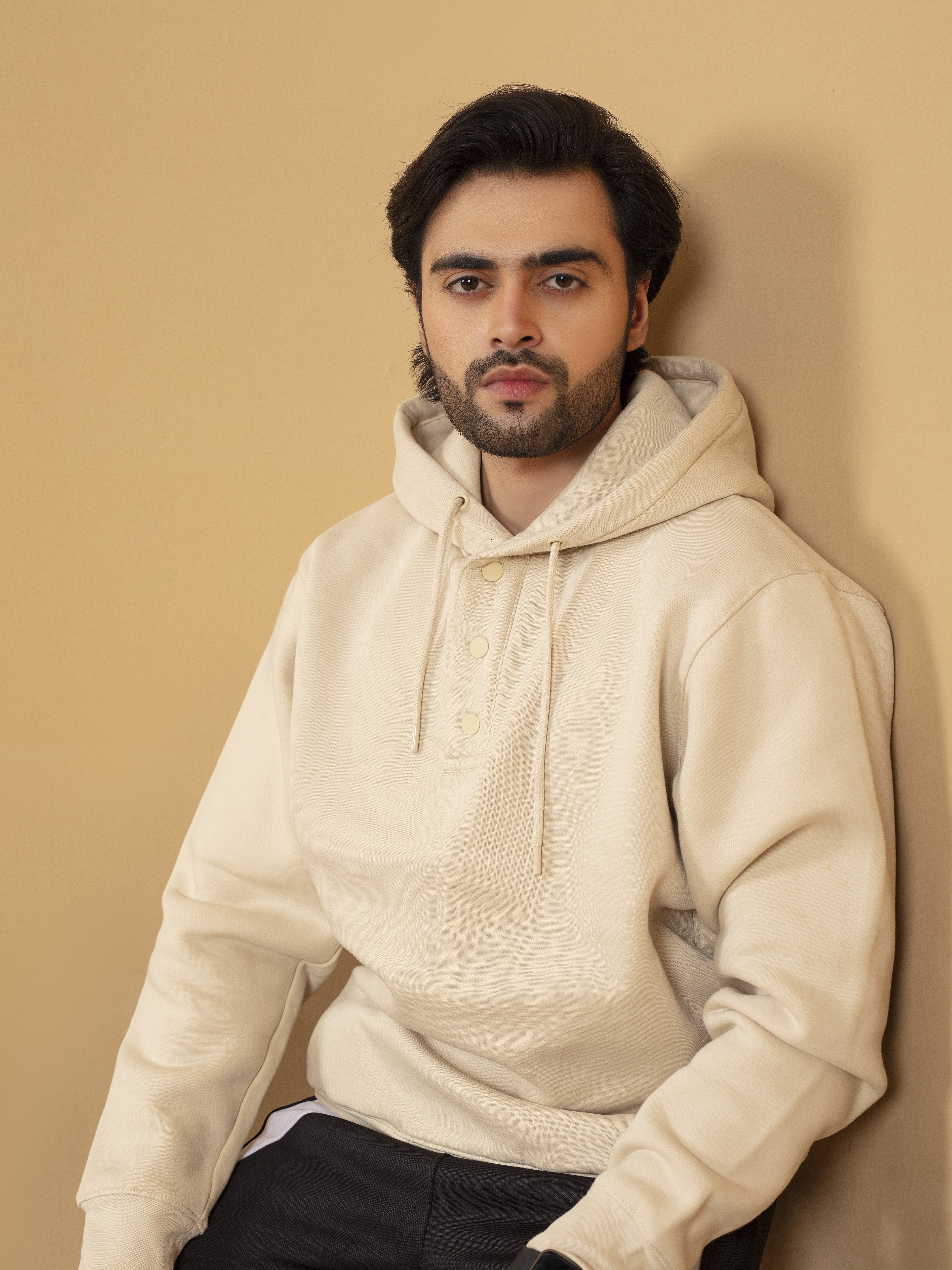 PULLOVER HOODIE-Beige Ravup Outfits